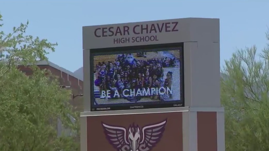Weapons found at Phoenix area high school | FOX 10 Phoenix