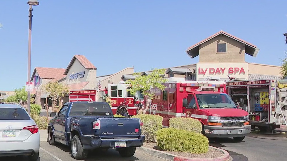 Fire at south Phoenix nail salon