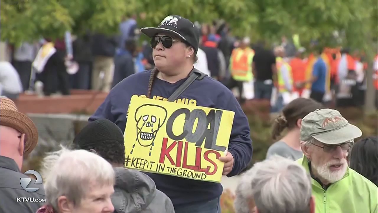 Richmond residents call for coal ban, company says it would cost jobs