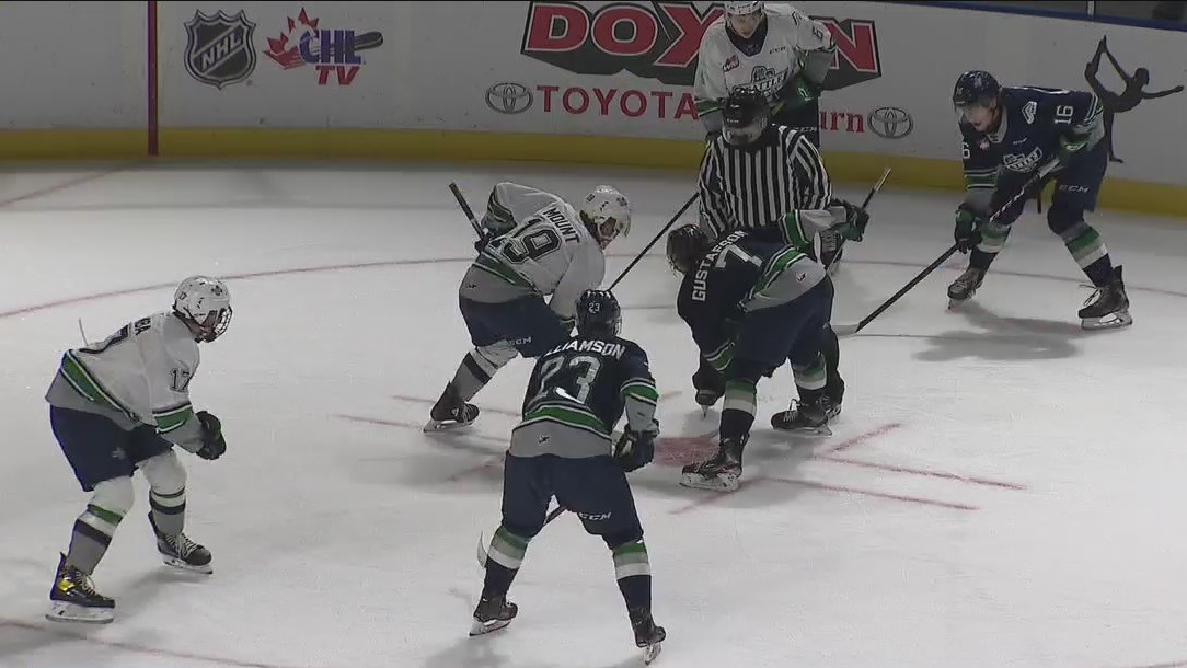 Seattle Thunderbirds take to the ice for shortened season