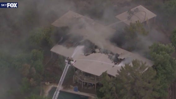 Luxury home in Paradise Valley destroyed