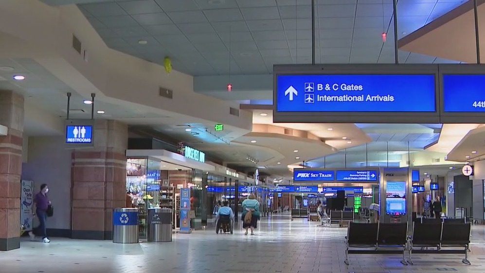 Sky Harbor to be busy for Labor Day weekend