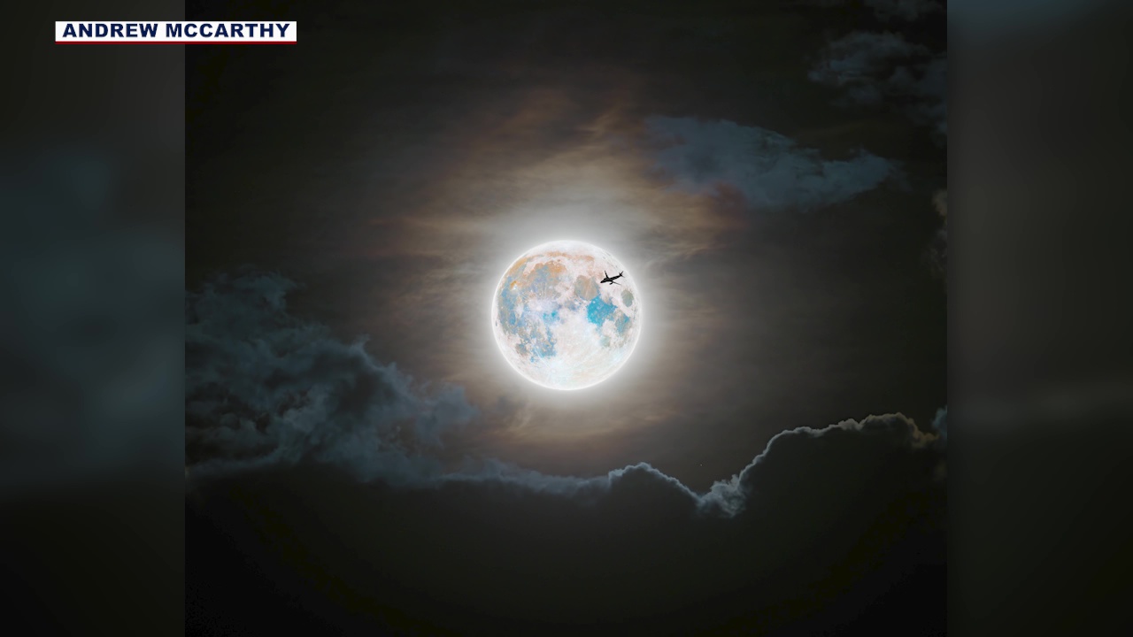 AZ photographer captures stunning supermoon image