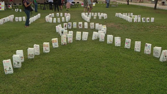 Cancer awareness light display at AZ State Capitol