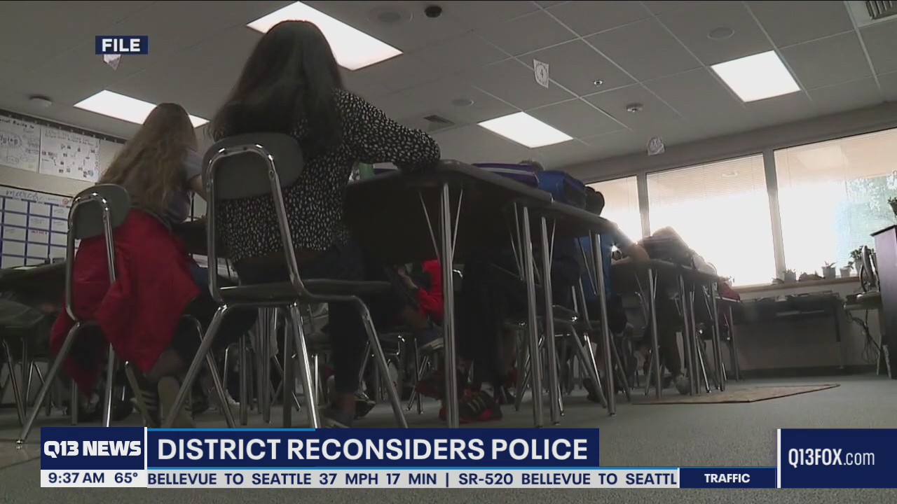 Tacoma school district reconsiders police officers