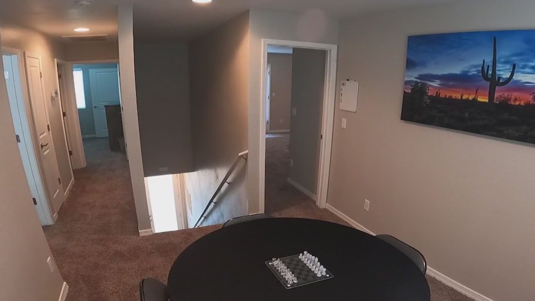 New sober living home in AZ plans to run differently | FOX 10 Phoenix