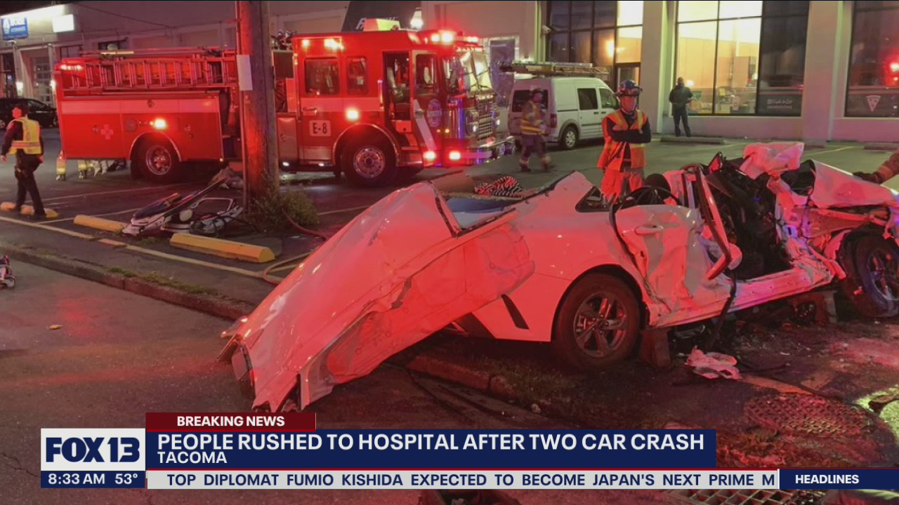 Several hurt in serious 2-car crash in Tacoma