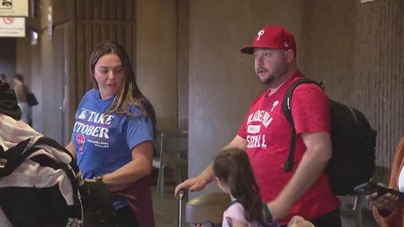NLCS: Phillies fans flock to Phoenix ahead of Game 3