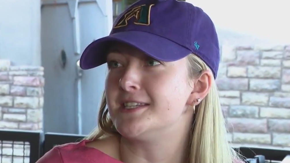 D-backs fans fired up in Arizona ahead of game 7