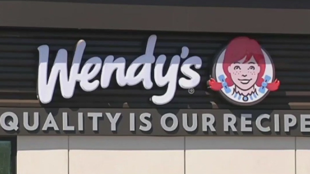 Wendy's backtracks on surge-pricing plan