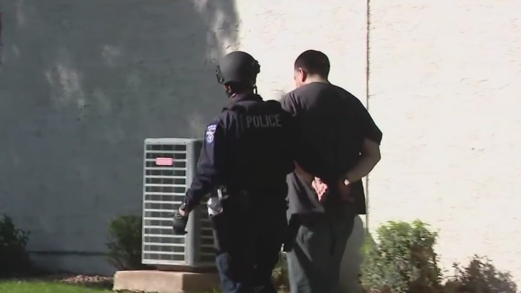 1 detained after Tempe barricade situation