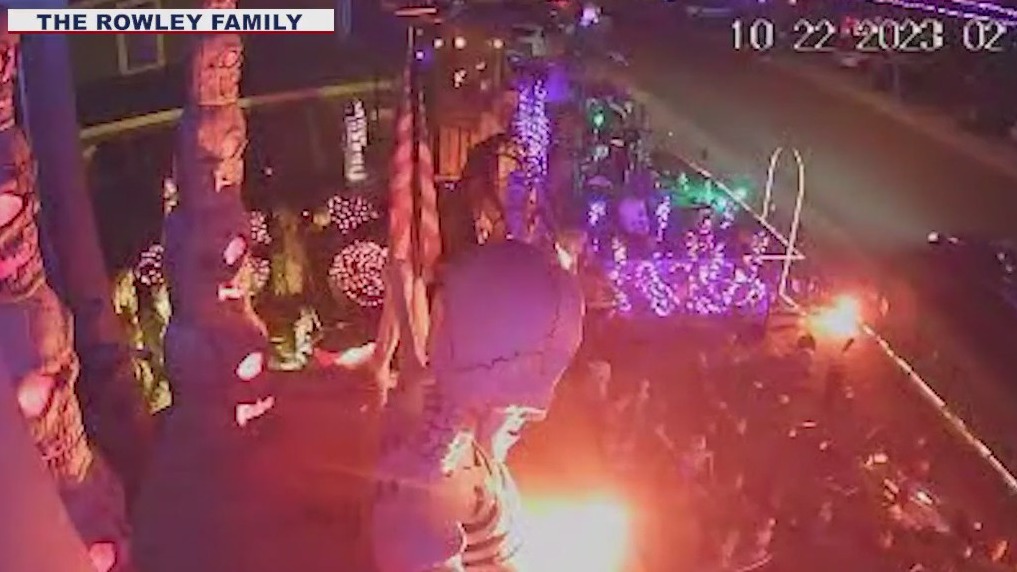 Halloween d?cor thieves caught on camera