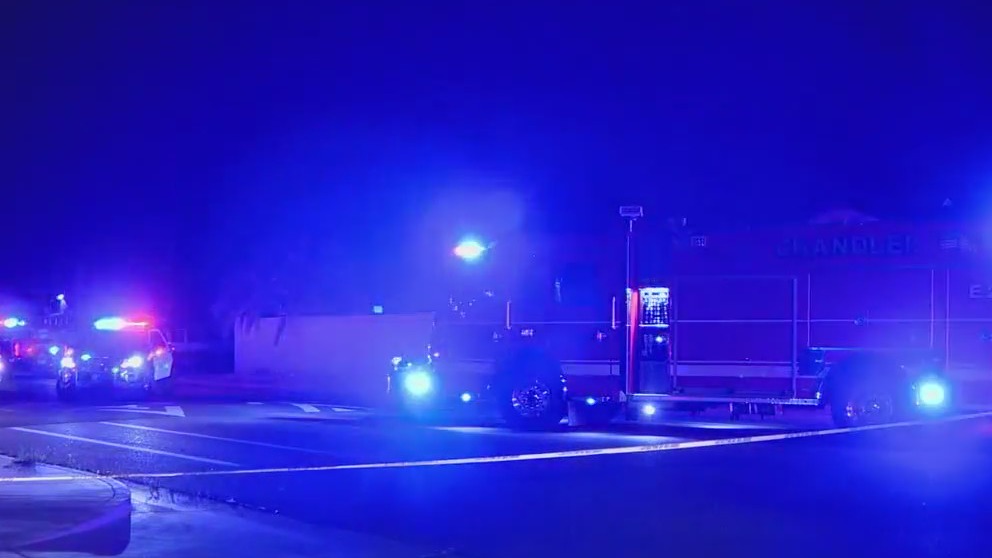 Chandler PD shooting lands 2 people in the hospital