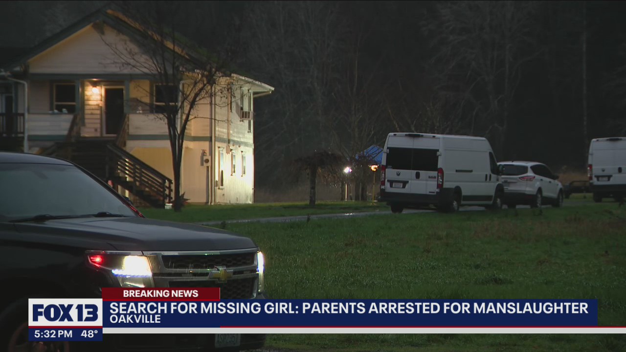 Detectives, rescue crews search Oakville home for missing 5-year-old girl