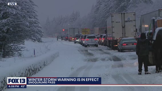 Lanes of I-90 closed at Snoqualmie Pass due to car spin outs