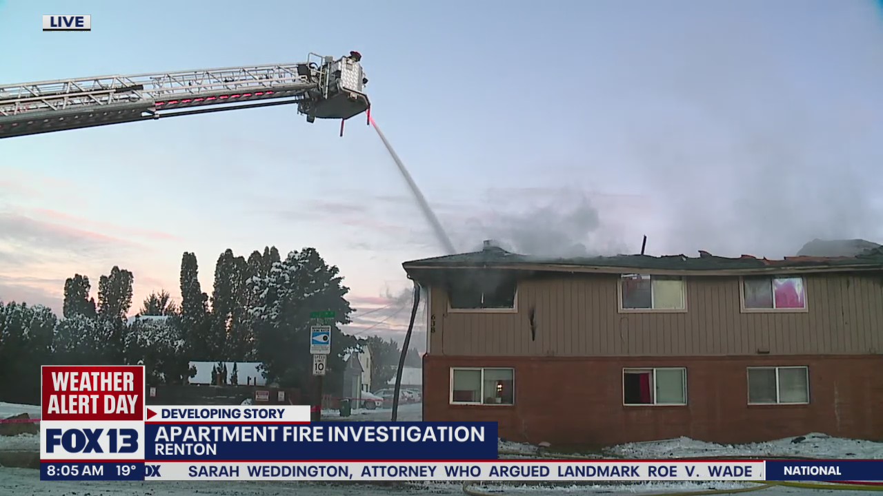Officials investigate cause of Renton apartment fire