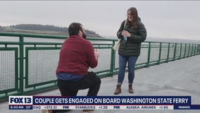 Couple gets engaged on board Washington State Ferry