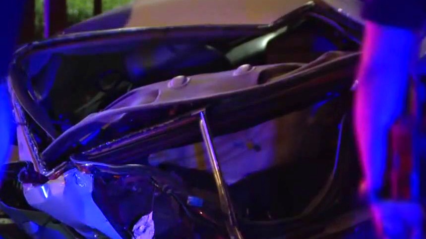 Car hits water main and fence near GCU