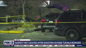 Suspect escapes after shooting outside Tukwila Bowlero