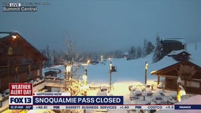 Snoqualmie Pass closed in both directions