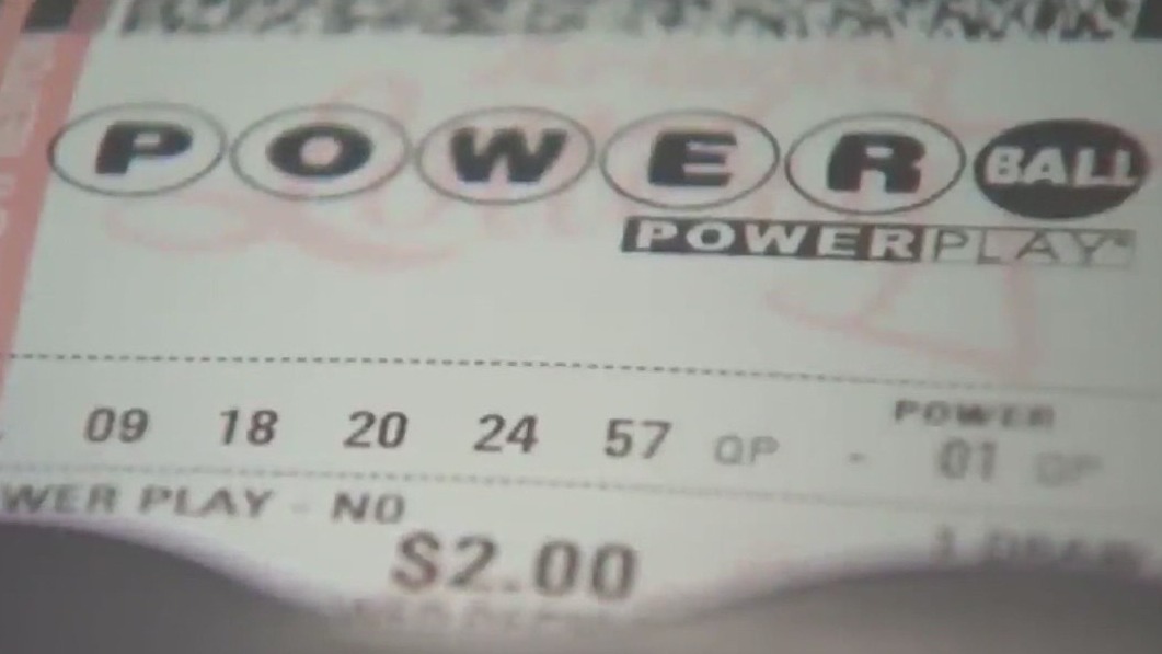 Technical issues delay billion-dollar Powerball draw