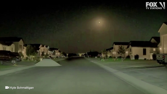 Meteor streaks across San Tan Valley sky