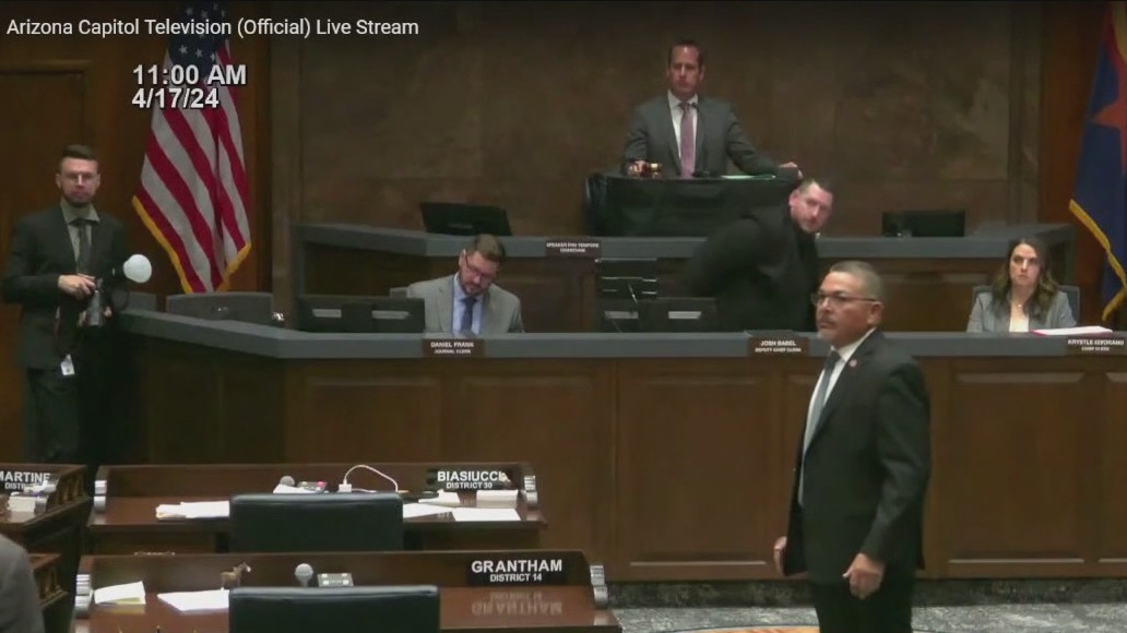 Motion to vote on repealing AZ abortion ban fails