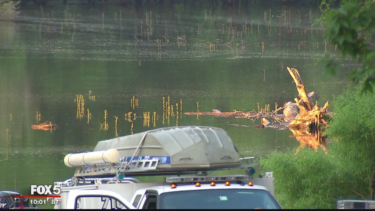 1 dies in drowning, 2 others hospitalized in near-drowning incidents