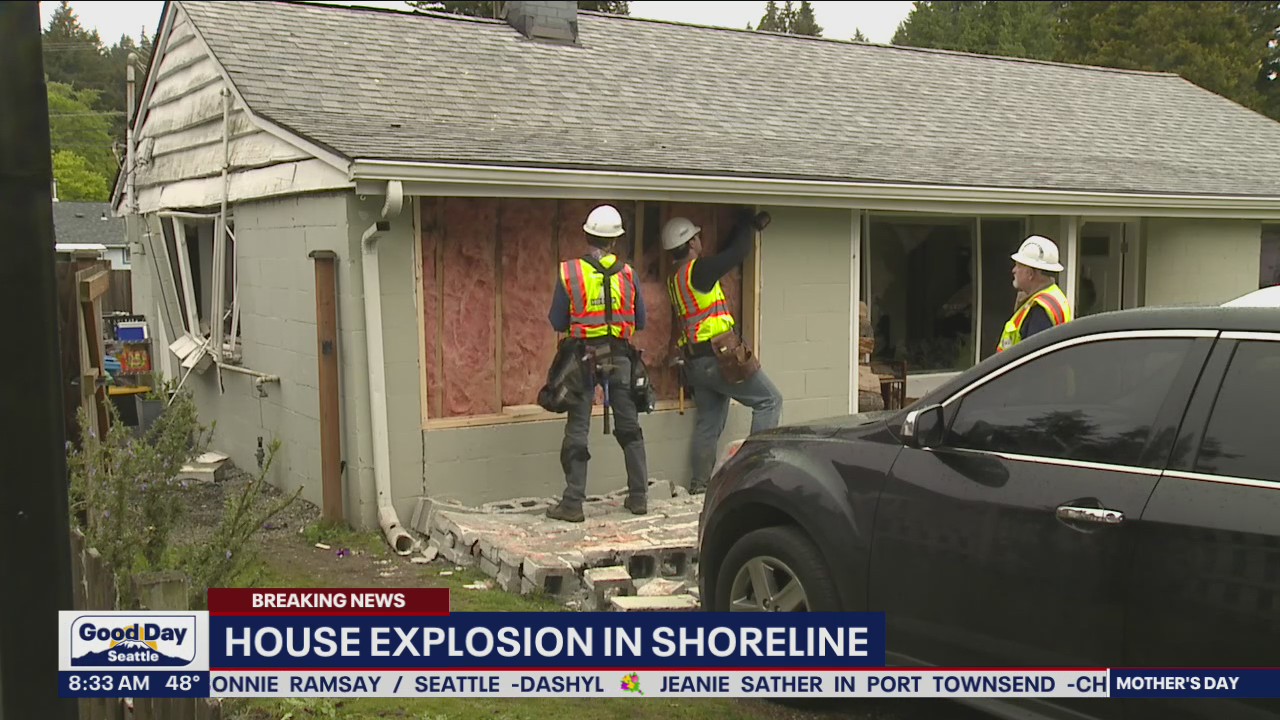 2 people hurt in explosion at Shoreline house