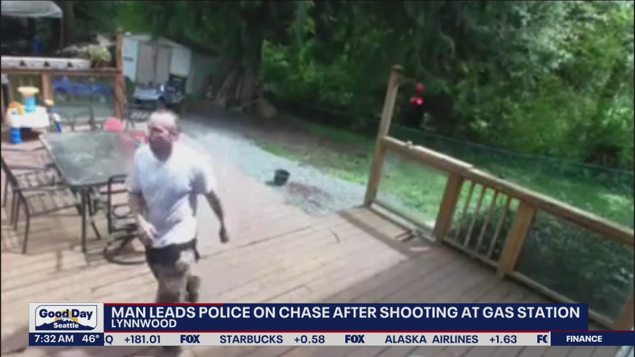 Man leads Lynwood police on a chase after shooting at gas station