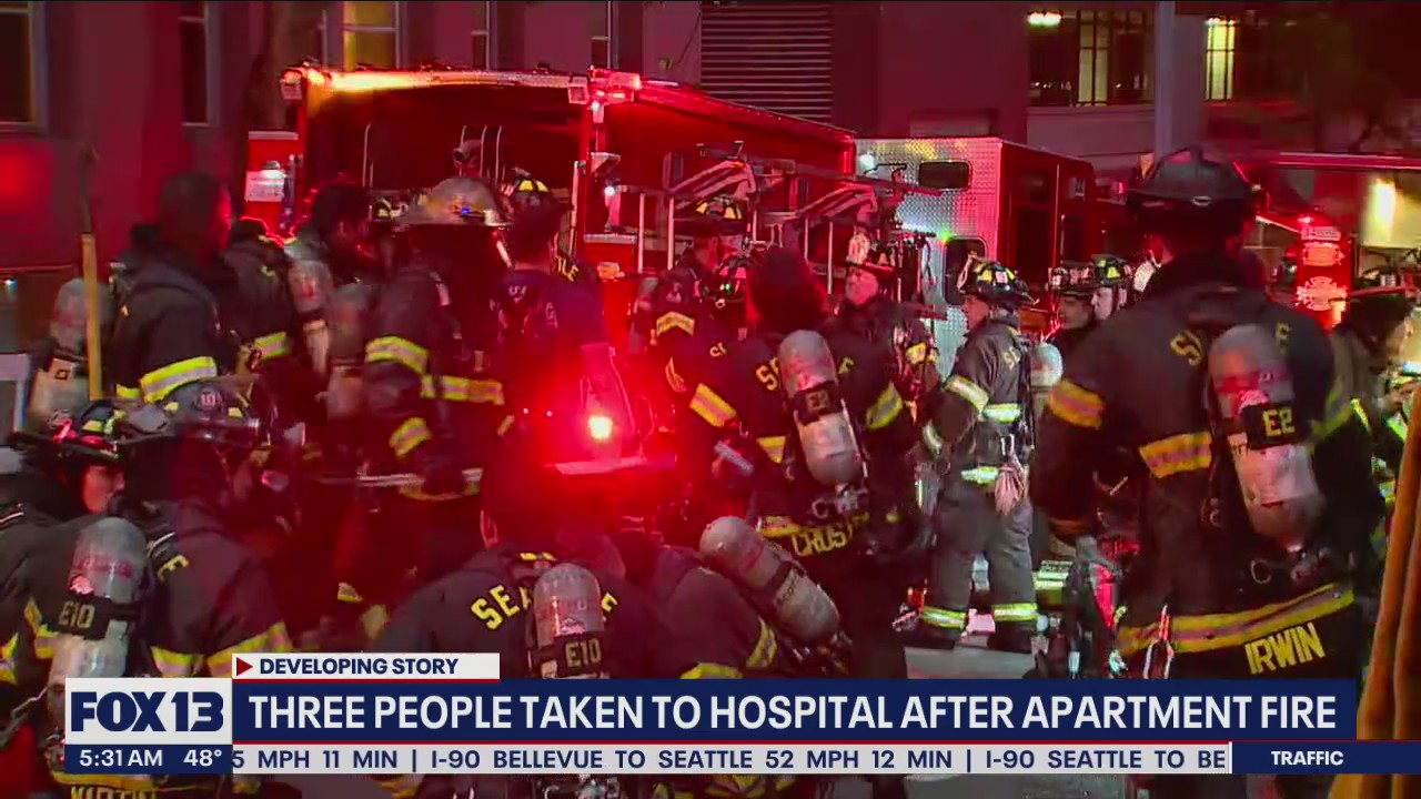 3 hospitalized after apartment fire