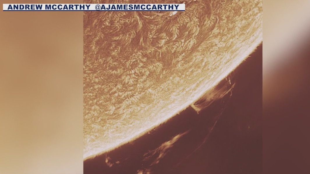 Astrophotographer works to capture rare aurora in AZ