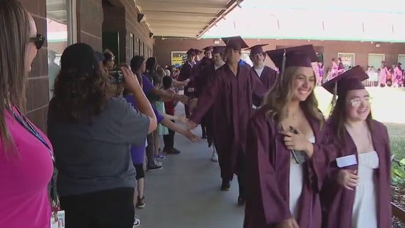 Graduating seniors reminisce on years at Glendale academy