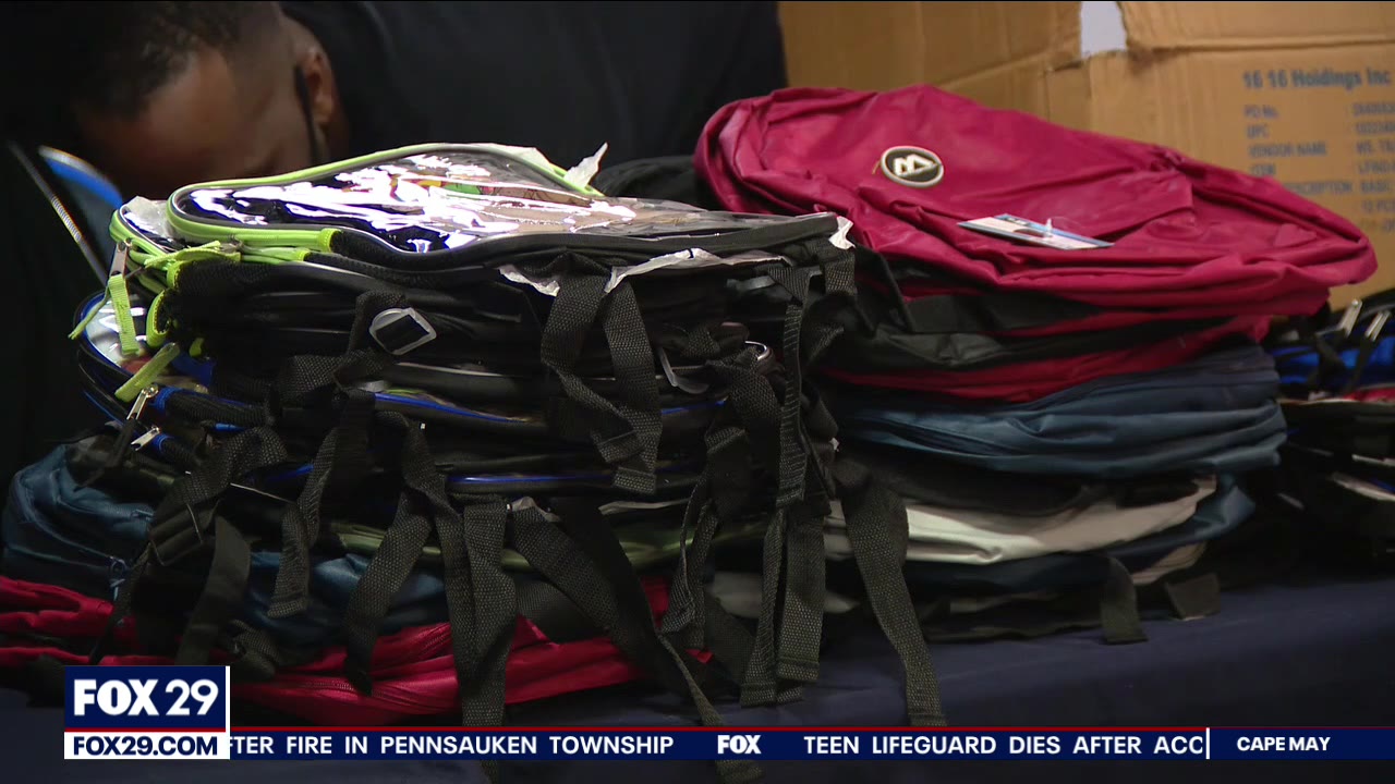 Community groups help Philly students prep for school year