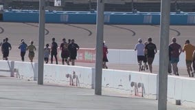 Hundreds run at Phoenix Raceway to fundraise for veterans