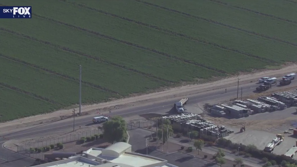 Deadly semi, motorcycle crash in Buckeye | FOX 10 Phoenix