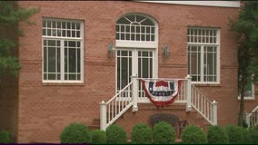 Neighbors unhappy with homeowner running Airbnb in Fairfax County neighborhood