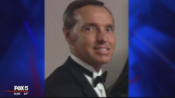 Leesburg man charged with giving top-secret documents to Chinese agent