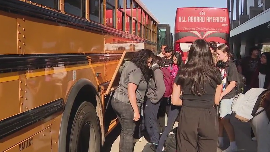 Arizona students headed on civics trip to DC