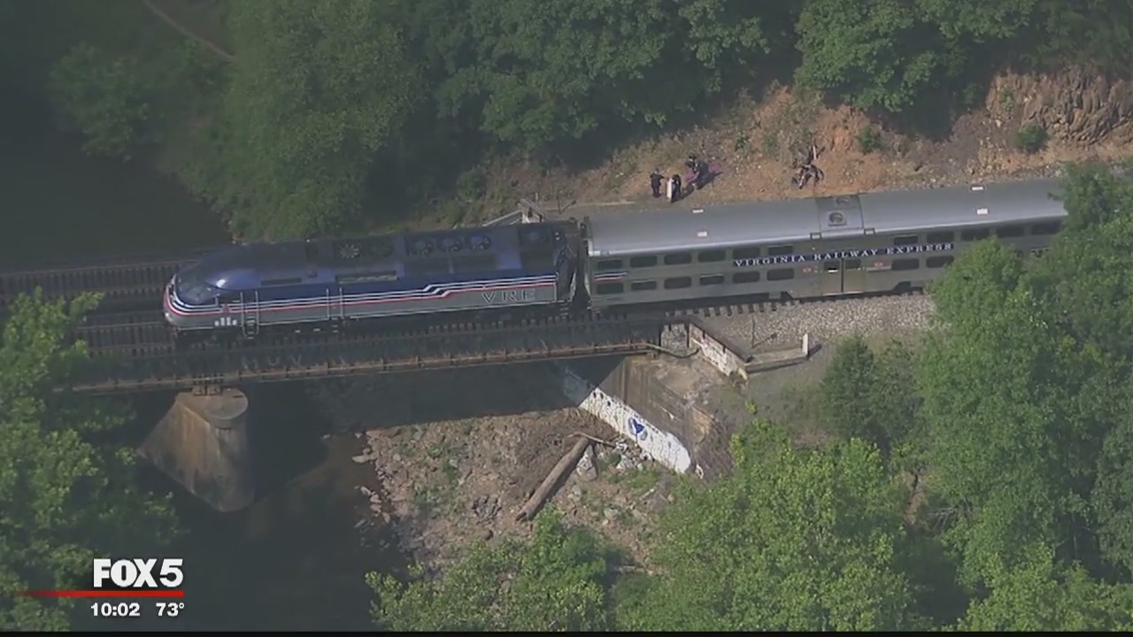 13-year-old girl fatally struck by train in Fairfax County