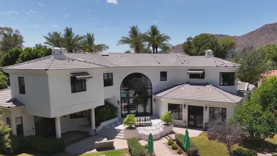 Paradise Valley mansion l Cool House