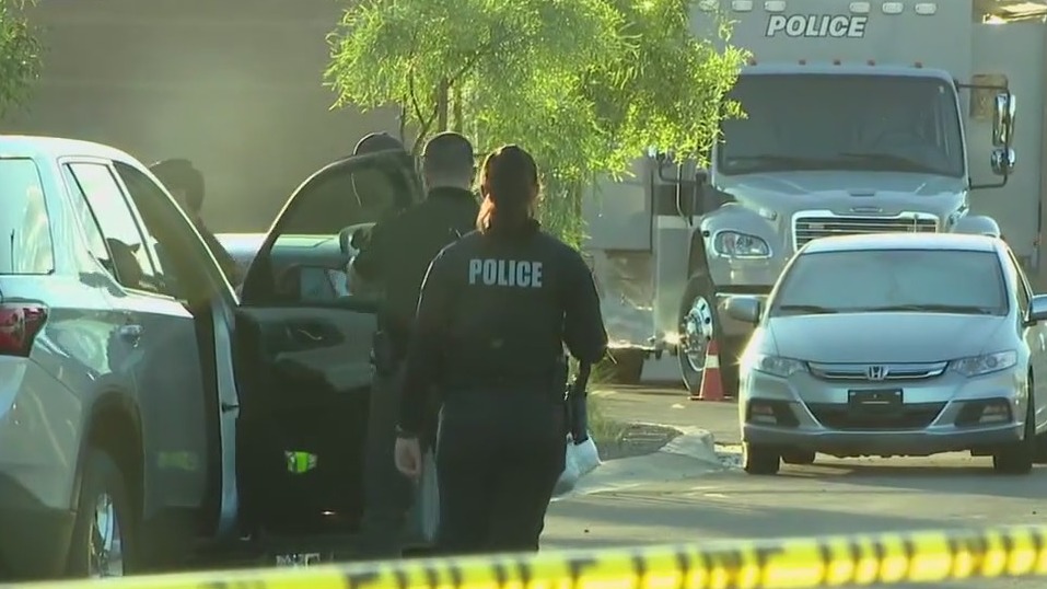 Man seriously hurt in shooting: Surprise PD | FOX 10 Phoenix