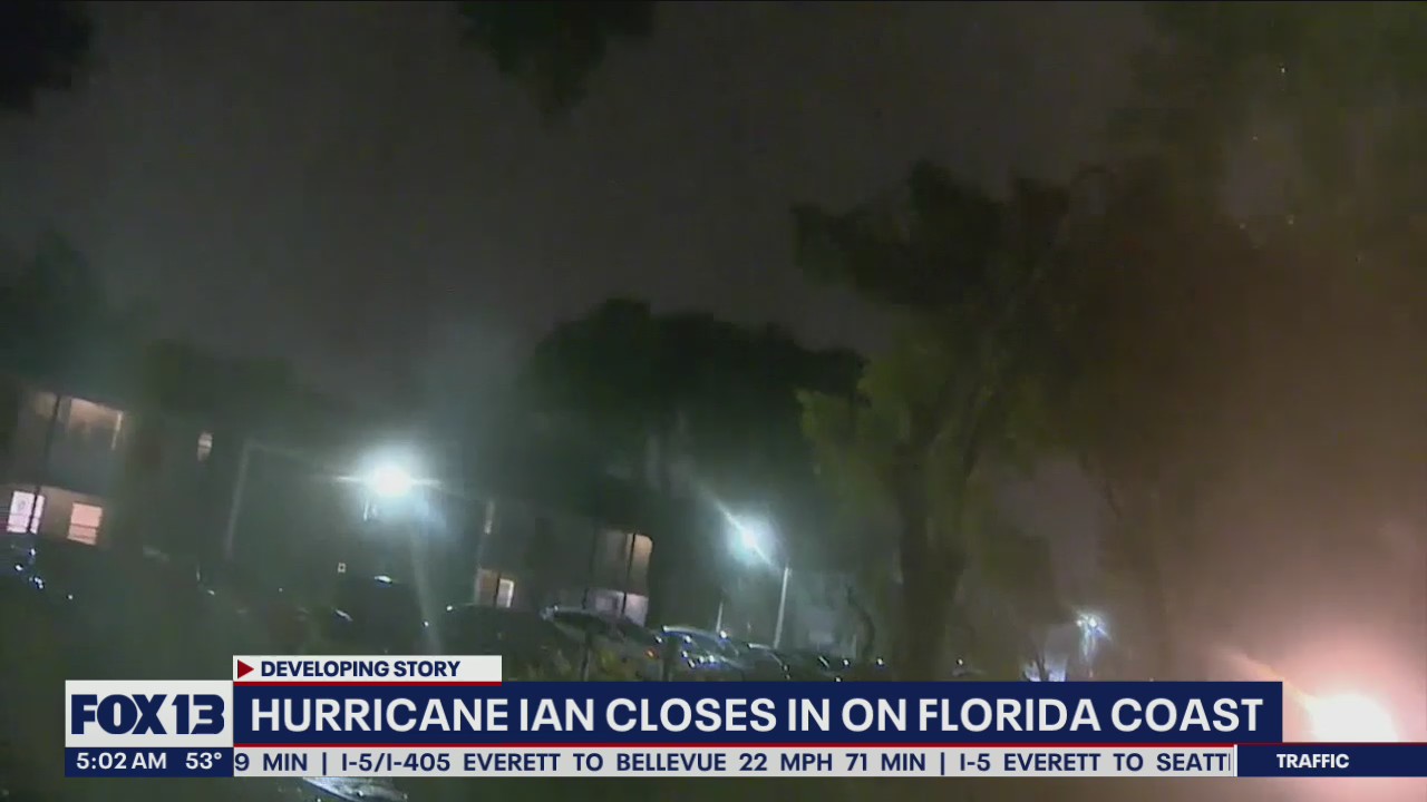 Hurricane Ian closes in on Florida coast