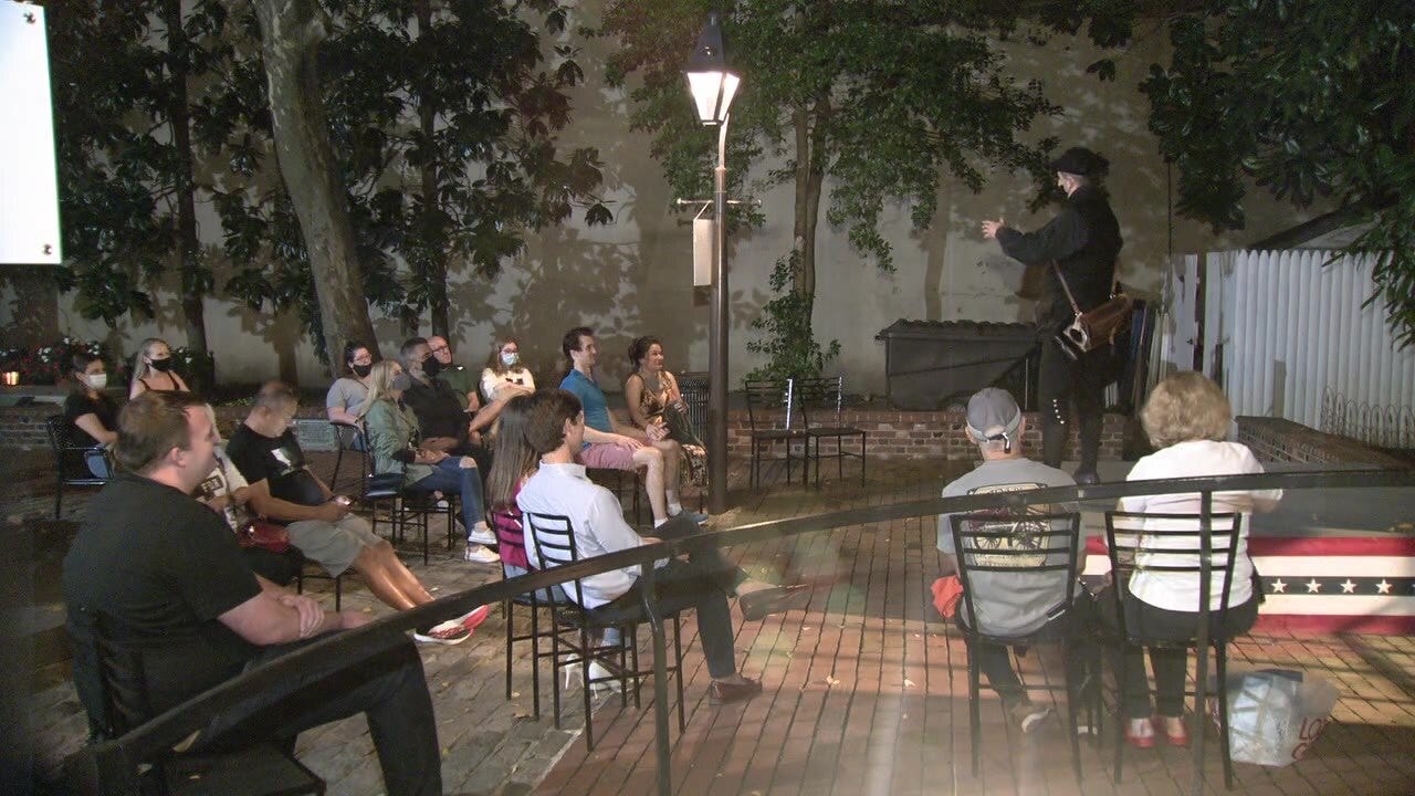 Tipsy Tour, Betsy Ross House