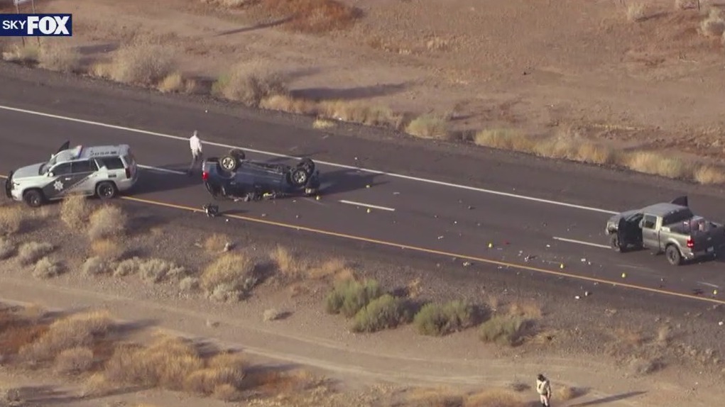 Child killed in I-10 rollover crash | FOX 10 Phoenix