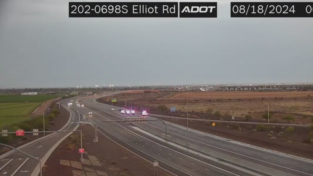 Drivers killed in head-on crash on Loop 202 | FOX 10 Phoenix