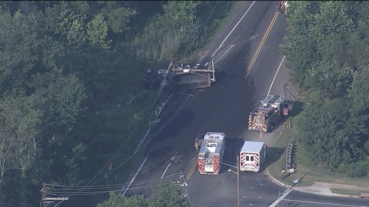 Dump truck driver killed after vehicle overturns in Prince George?s County