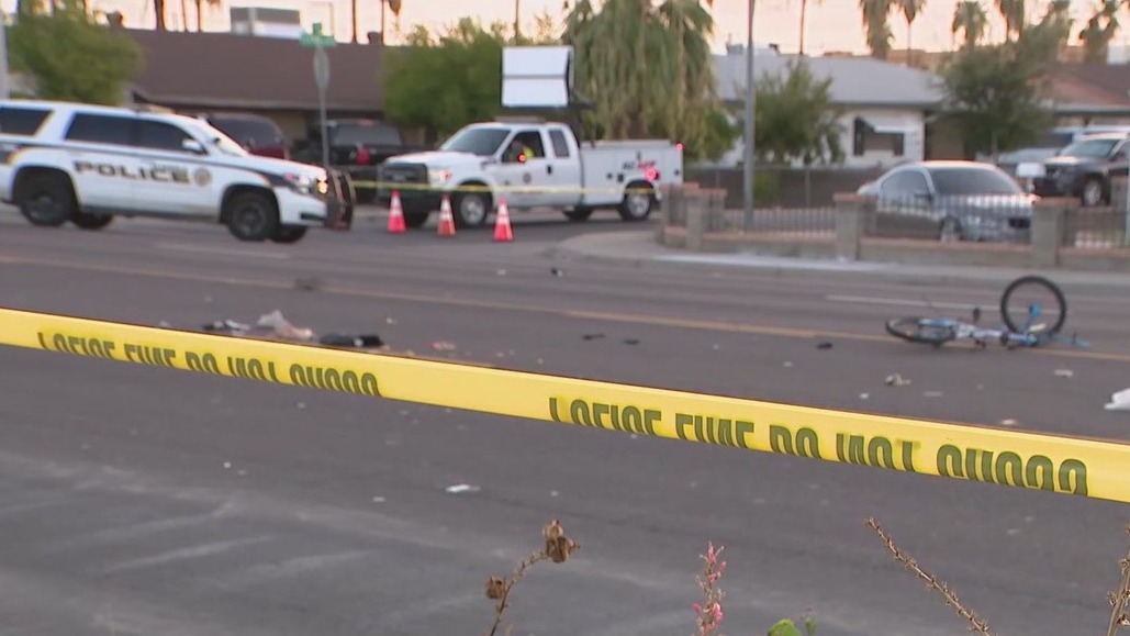 Bicyclist killed in Glendale crash | FOX 10 Phoenix
