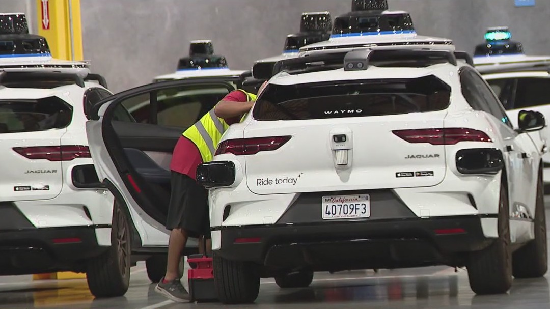 Waymo gets $5B from Alphabet, expands at Sky Harbor