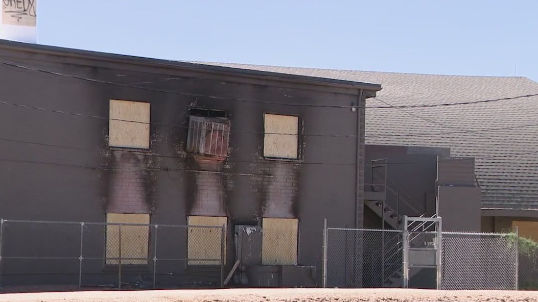 Fire rips through Phoenix church gym used to help homeless
